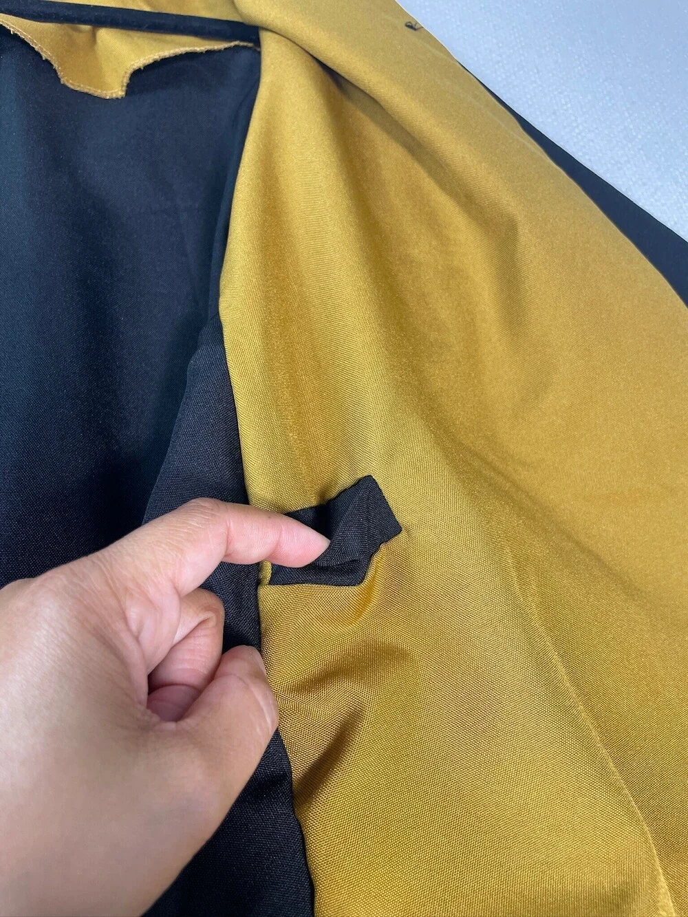 Harry Potter Hufflepuff Robe Kids Universal Studios Wizarding World